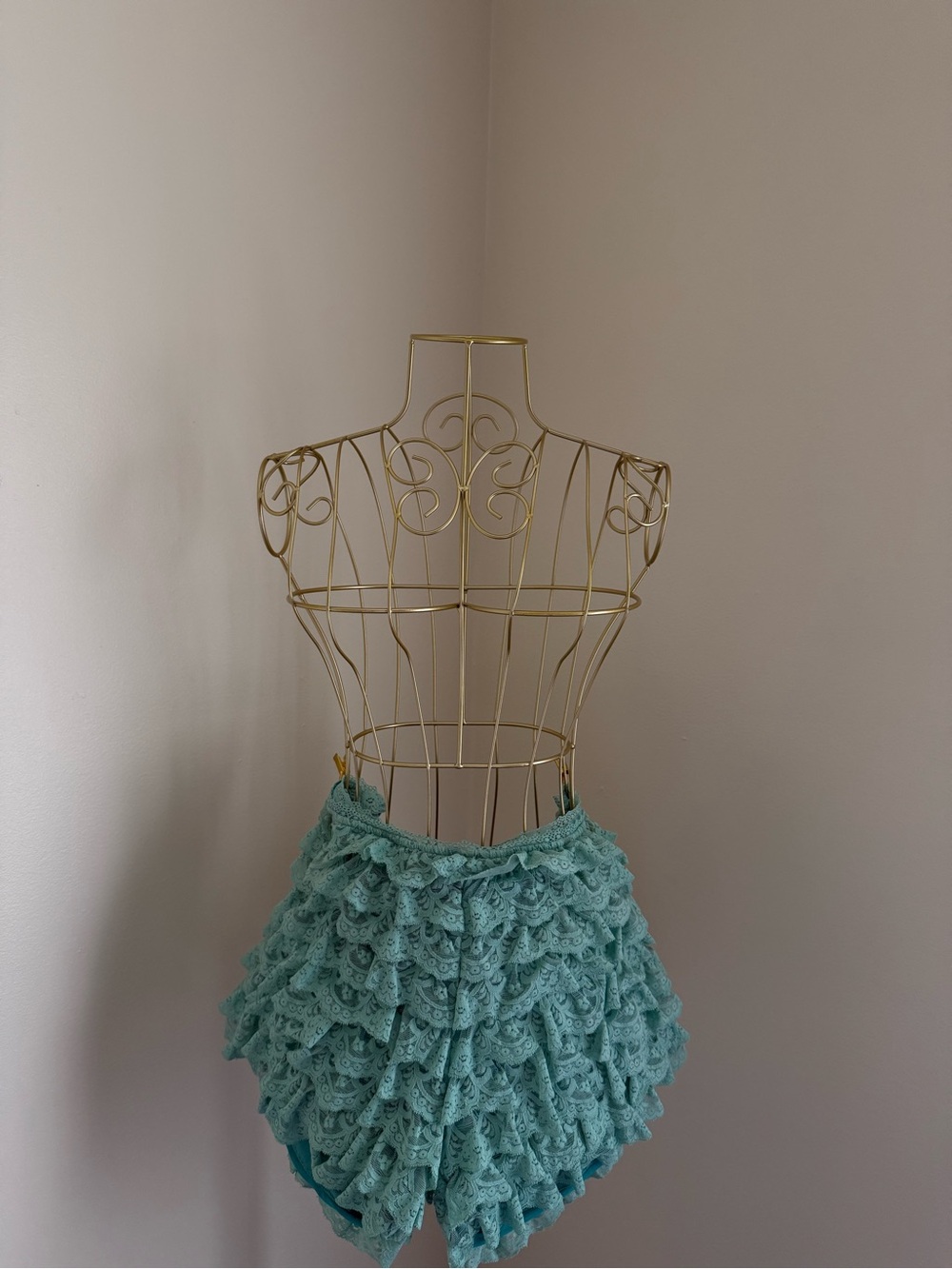 Outcast teal bloomer shorts